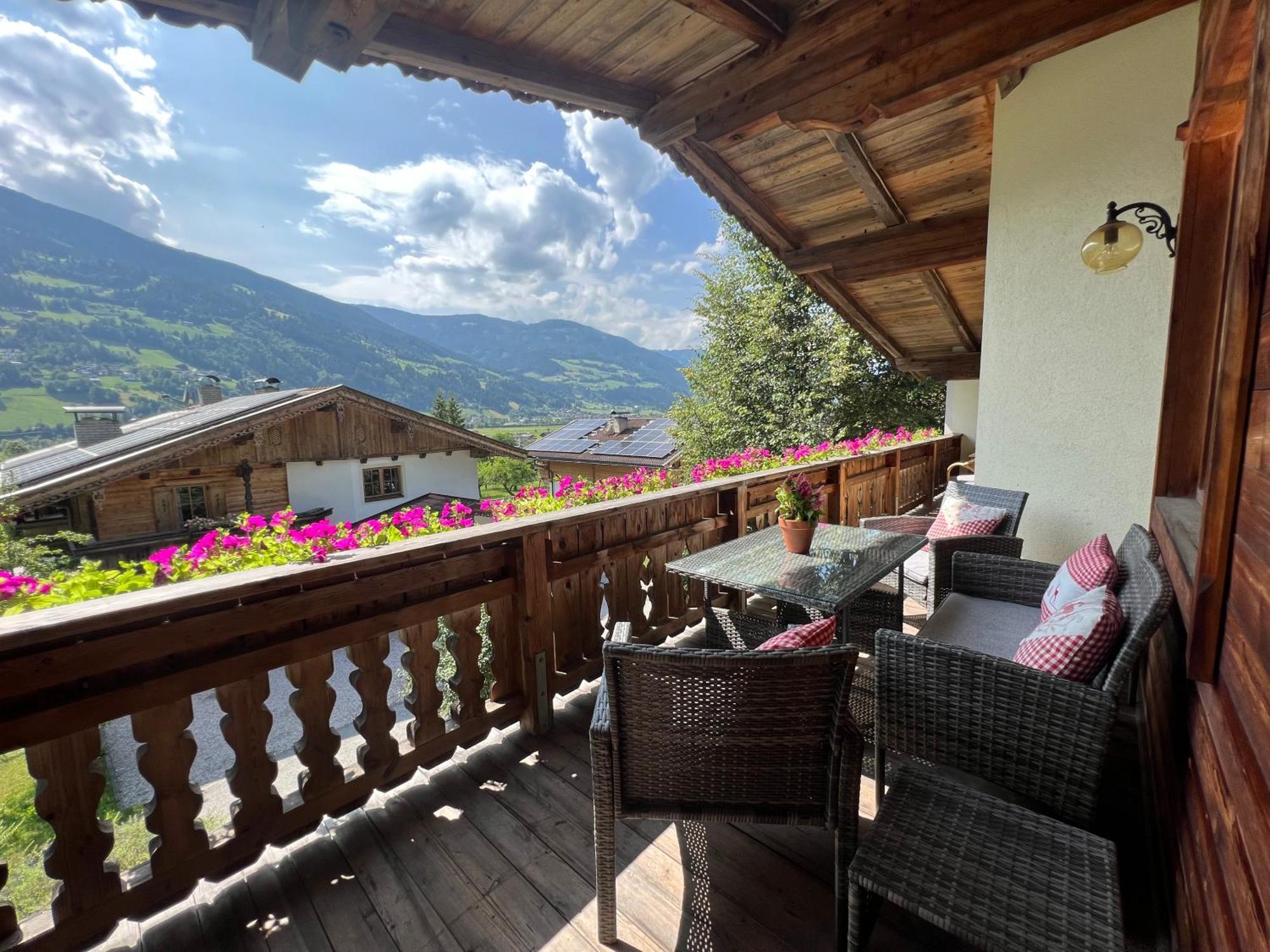 Ferienwohnung Gamsbock Panorama View Balkon, Gartensauna, Garten, Grillplatz Stumm Exteriör bild